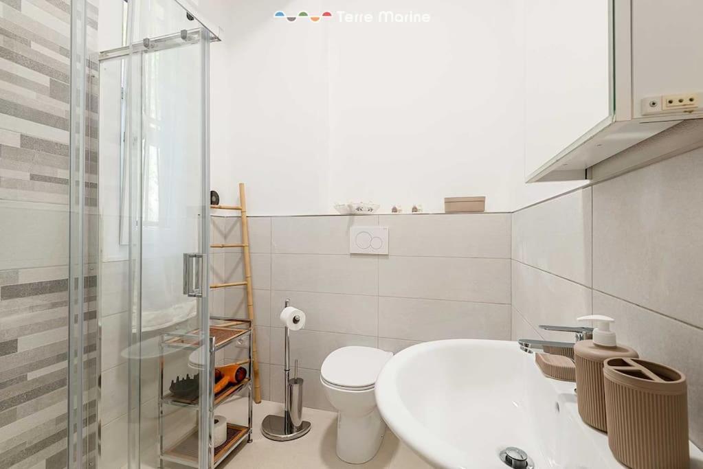 White 89, Terremarine Apartment Монтеросо ал Маре Екстериор снимка