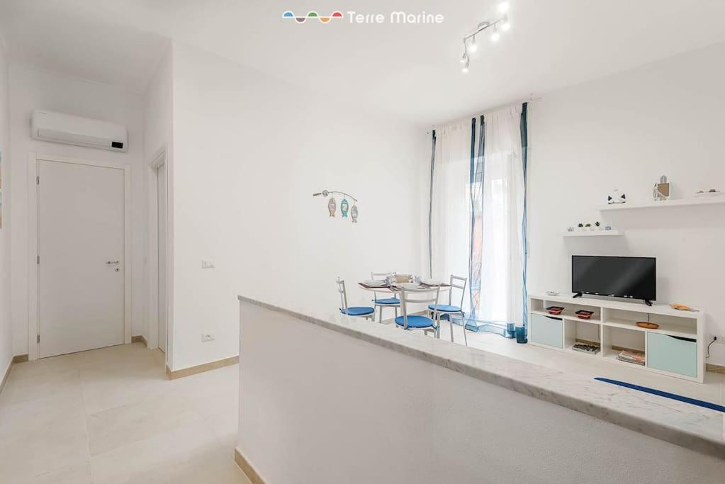 White 89, Terremarine Apartment Монтеросо ал Маре Екстериор снимка